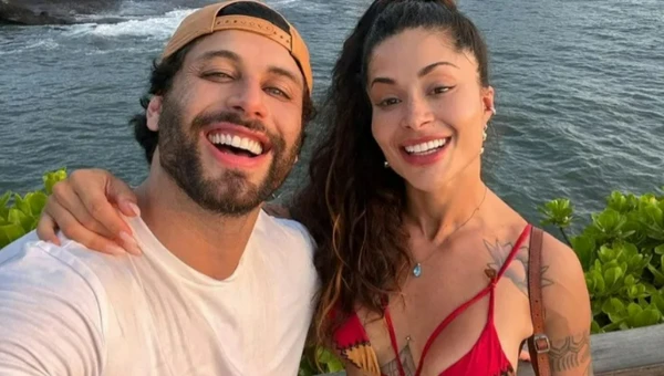 Jesus Luz e Aline Campos  por Reprodução/Redes Sociais