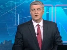 Imagem - Apresentador da Globo rebate ofensa e debocha de seguidor ao ser chamado de 'imbecil'