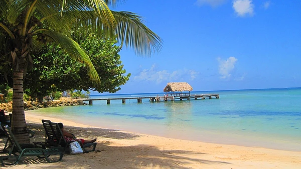 Trinidad e Tobago por Wikimedia Commons