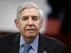 Imagem - "Sim ou não": advogado dá broca em Heleno durante depoimento no STF