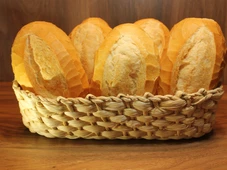 Imagem - Cerveja é como pão líquido? Nutricionista explica equivalência calórica