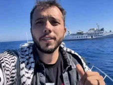 Imagem - Ativista brasileiro detido em barco segue preso em Israel após recusar extradição