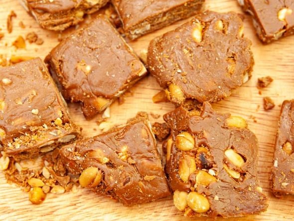 Imagem - 6 receitas criativas de pé-de-moleque para variar no sabor e surpreender nas festas juninas