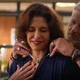 Imagem - 'Dona de Mim': Jaques tenta seduzir Patrícia com colar de esmeraldas
