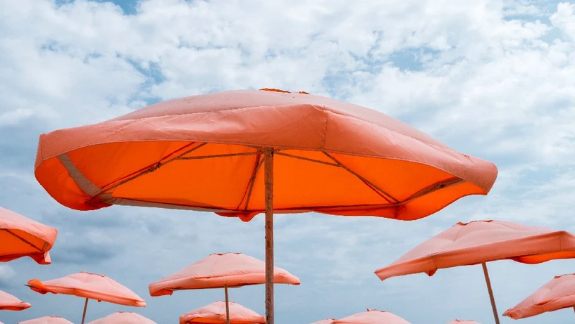 Imagem - Adeus, guarda-sol: conheça sombra inflável que promete revolucionar as praias