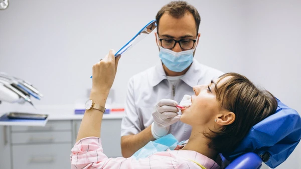 Dentista recomenda fruta que já é comum nas fruteiras de todo brasileiro.