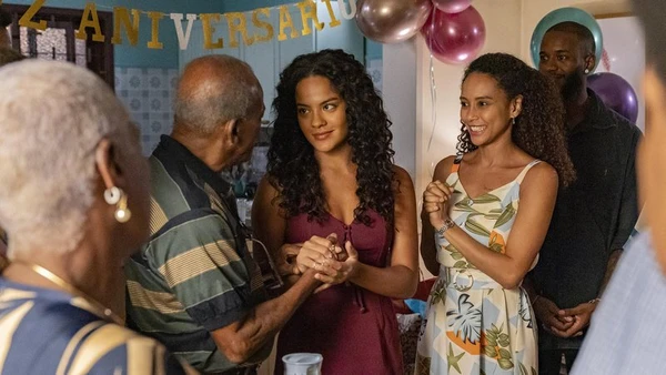 Elenco de Vale Tudo por Reprodução/TV Globo