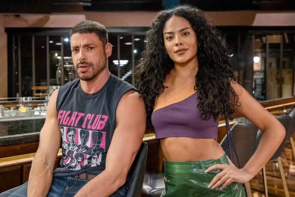 Elenco de Vale Tudo por Reprodução/TV Globo