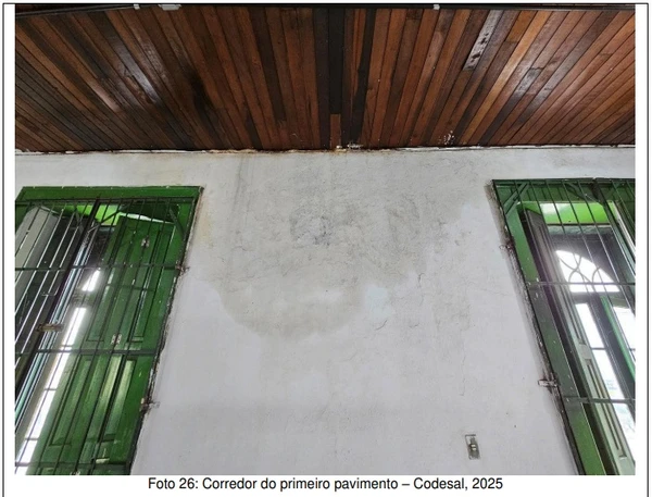 Infiltração nas paredes da Escola Técnica São Joaquim - foto (2) Codesal 2025 por Reprodução/Codesal