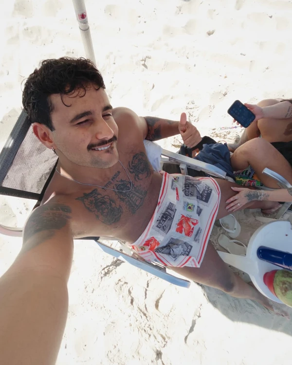 Lucas Pizane  por Reprodução/Instagram
