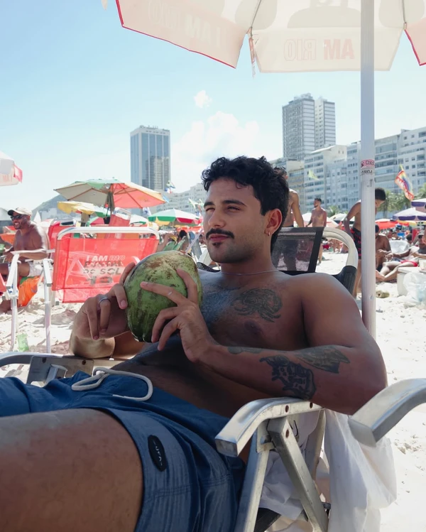 Lucas Pizane  por Reprodução/Instagram