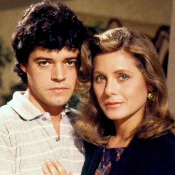 Vera Fischer e Felipe Camargo por Reprodução
