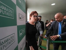 Imagem - Alexandre de Moraes oficializa pedido de extradição de Carla Zambelli