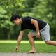 Imagem - Caminhada do Gorila: conheça tendência fitness que usa os primatas como inspiração