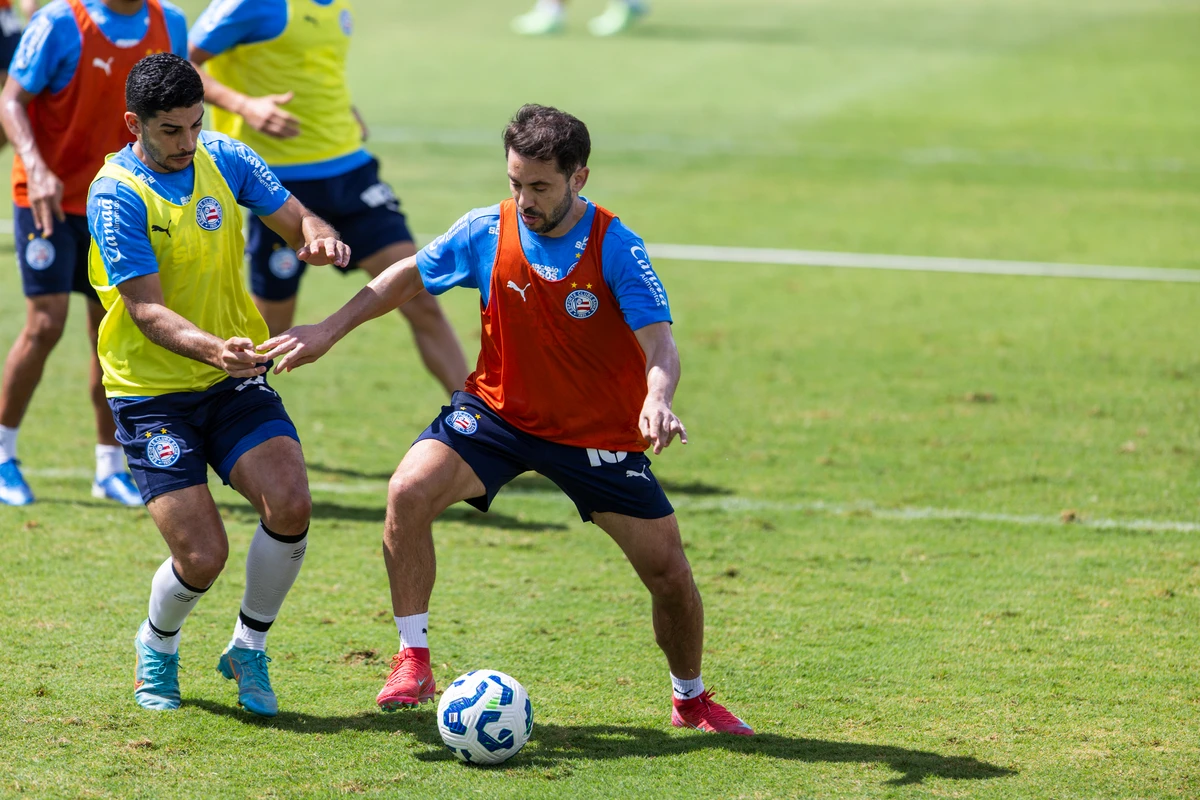 Elenco do Bahia treinando em preparação para enfrentar o Bragantino  por Rafael Rodrigues / EC Bahia