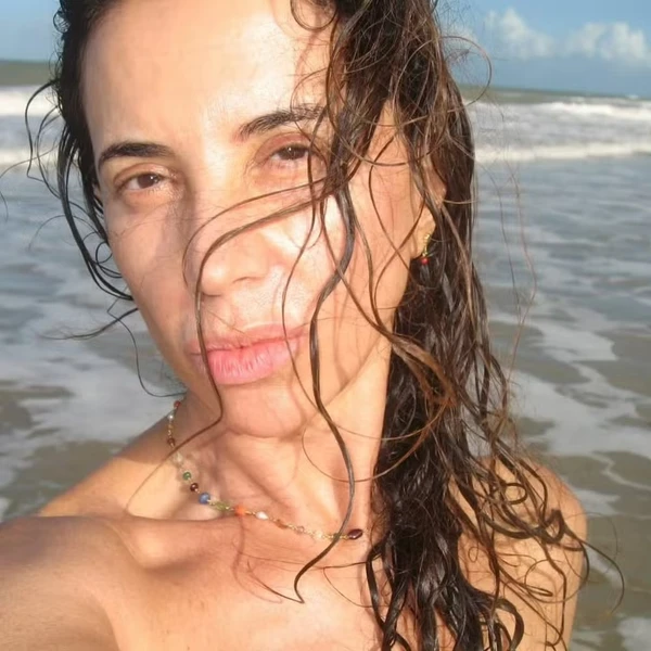 Claudia Alenca por Reprodução/Redes Sociais