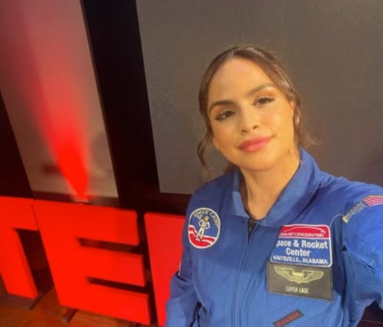 Jovem diz ser primeira mulher astronauta do Brasil por Reprodução / Redes sociais