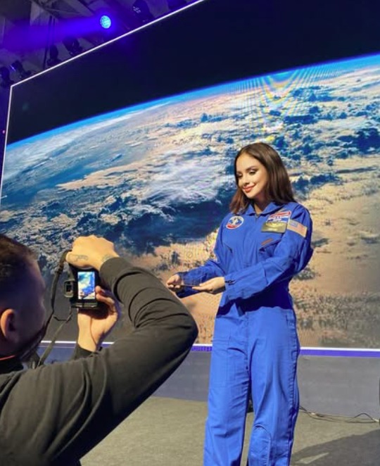 Jovem diz ser primeira mulher astronauta do Brasil por Reprodução / Redes sociais