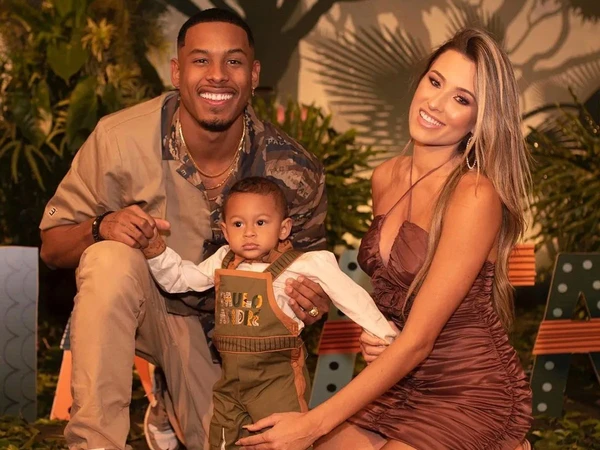 PA  e Thays por Reprodução