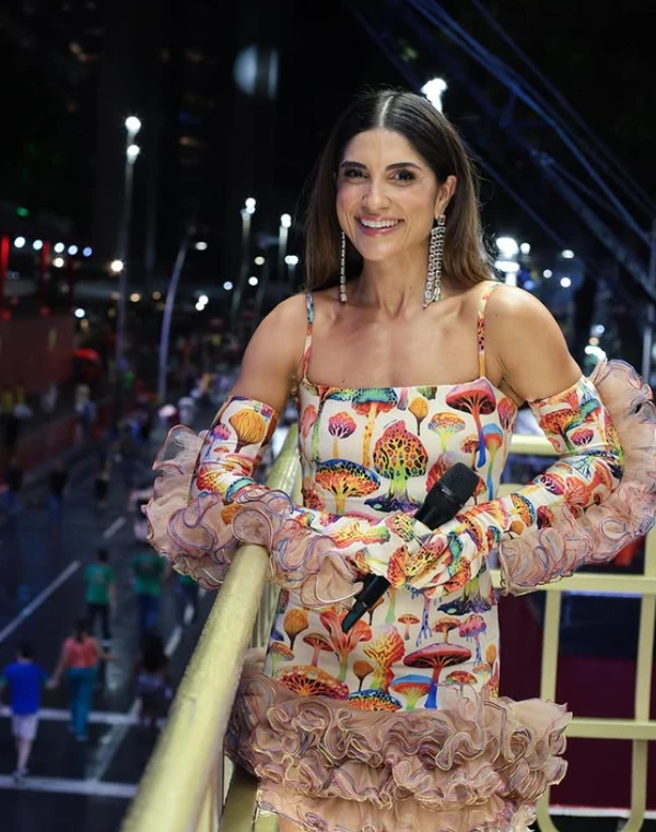 Pâmela Lucciola por Reprodução