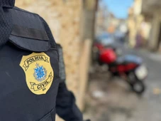 Imagem - Dupla é presa por suspeita de tentar extorquir R$ 30 mil de casal na Bahia