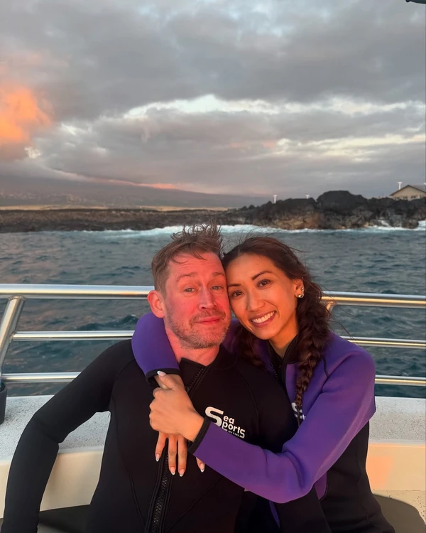 Brenda Song com o atual marido, Macaulay Culkin por Reprodução/Instagram