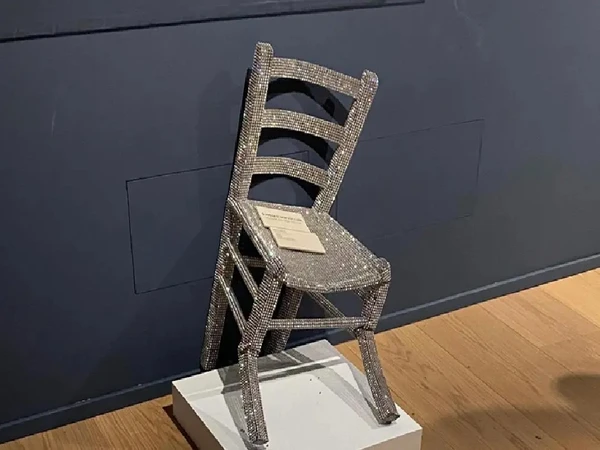 Cadeira 'Van Gogh', de Nicola Bolla