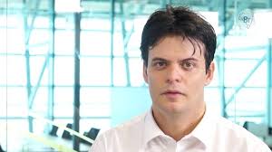 Daniel Keller ficou conhecido por trabalho como advogado criminalista por Reprodução