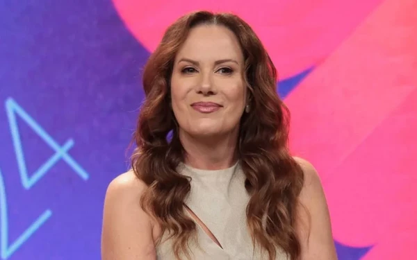 Regina Volpato por Reprodução