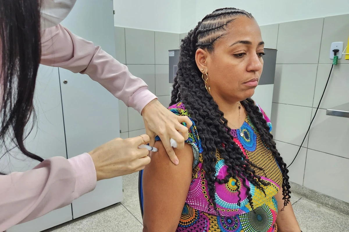 Vacinação contra a gripe e Covid-19