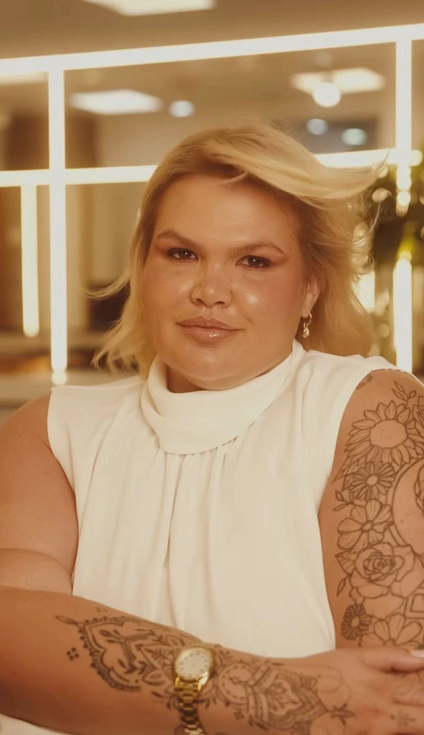 Thais Carla antes da bariátrica por Reprodução