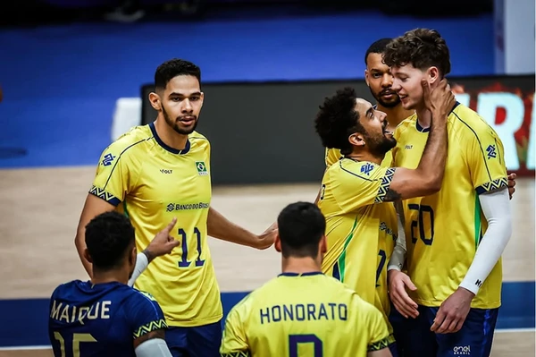 Brasil vence a Eslovênia por 3 sets a 0 em partida pela Liga das Nações de Vôlei por Divulgação/Fivb