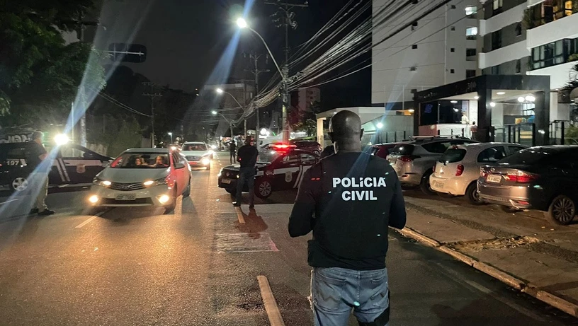 Imagem - 3 são presos em operação contra venda delivery de drogas em bairros nobres de Salvador