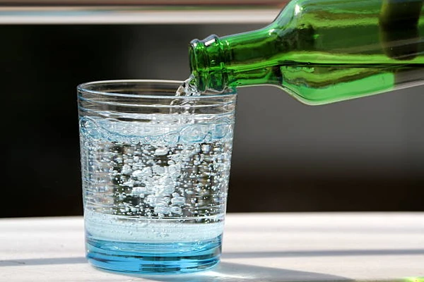 Água com gás por Shutterstock