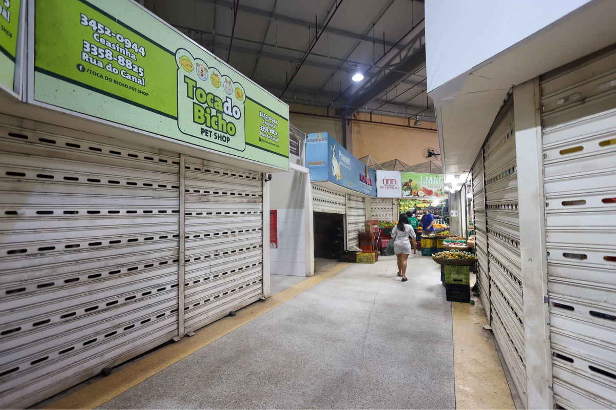 Ceasa do Rio Vermelho tem 28 boxes fechados por auto-upload