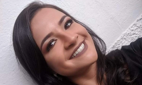 Juliana Alves Prado