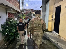 Imagem - Barro Duro, Águas Claras e Cajazeiras: traficantes são presos durante operação em Salvador