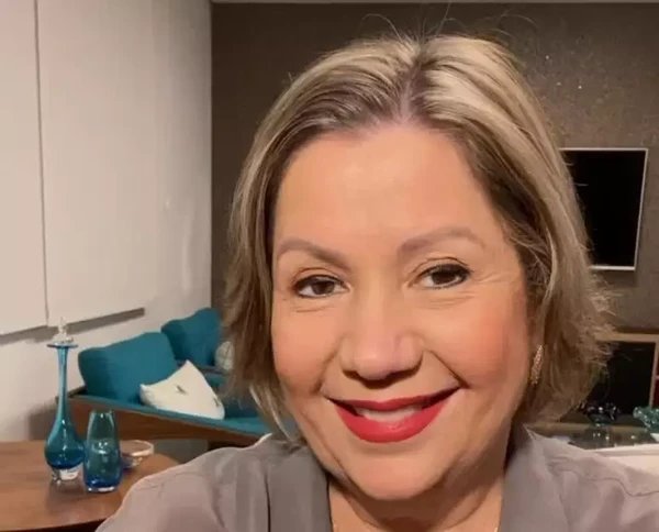 Adriana Catarina Ramos de Oliveira por Reprodução