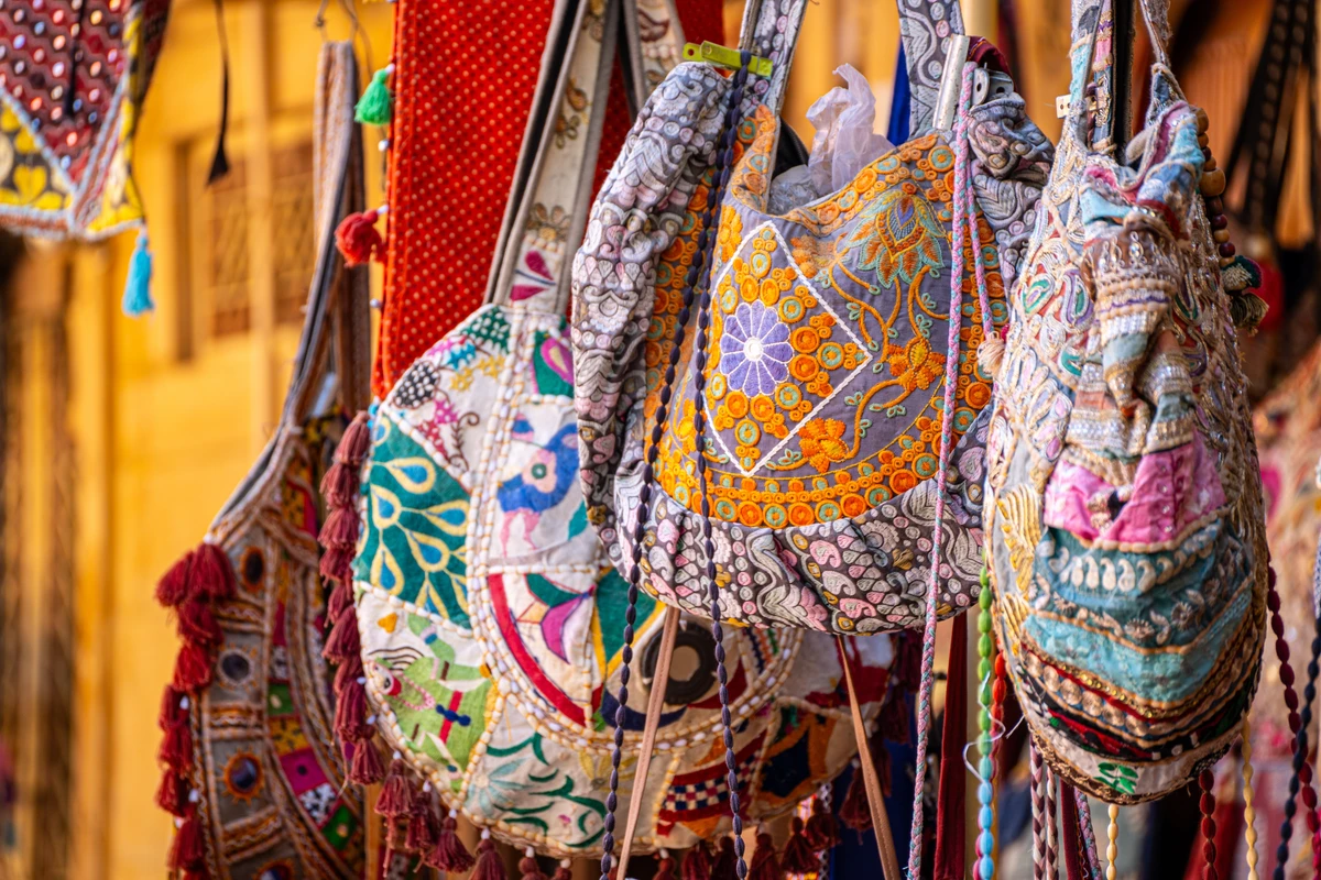 Bolsas por Shutterstock
