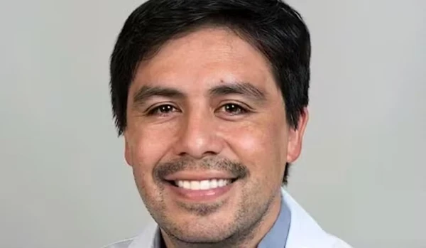 Salvador Plasencia, médico acusado por overdose do ator Matthew Perry por Reprodução
