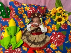 Imagem - Hospital baiano faz ensaio fotográfico junino com bebês prematuros