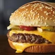 Imagem - McDonald’s lança promoção com dois sanduíches por R$ 29,90