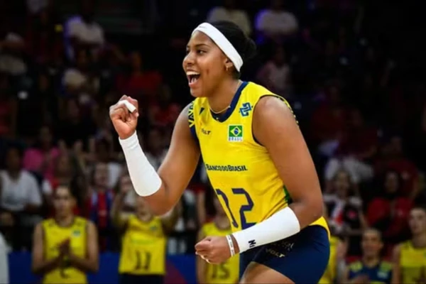 Ana Cristina em ação contra a Bélgica pela VNL