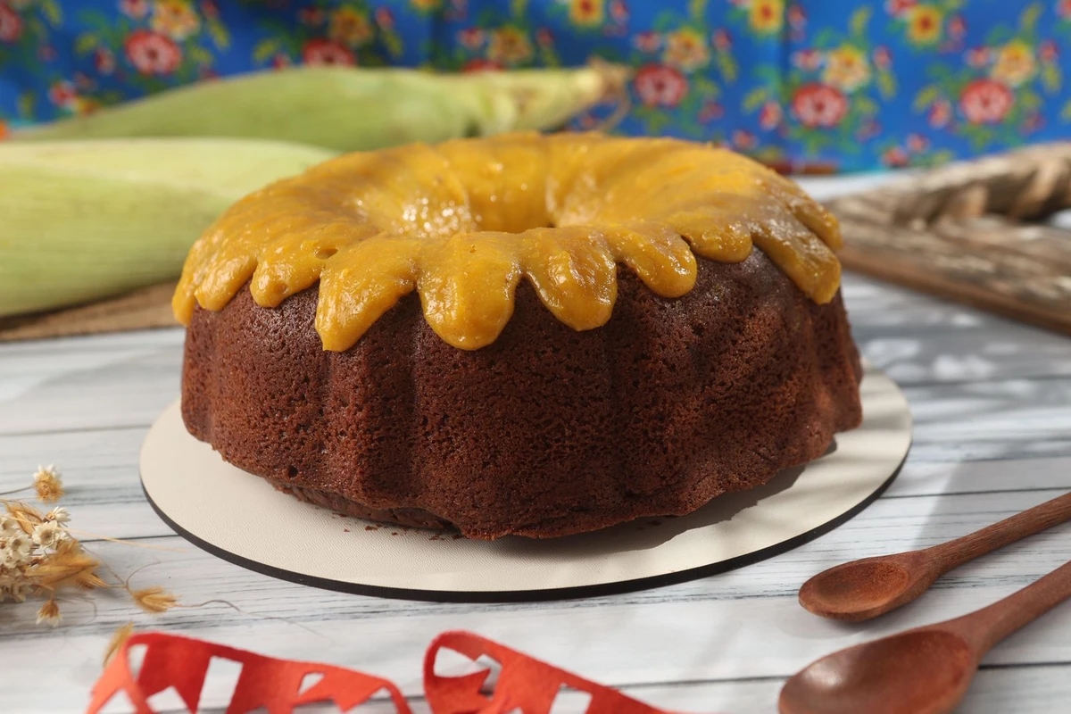 Macadâmia Confeitaria lançou menu junino com bolos e brigadeiros