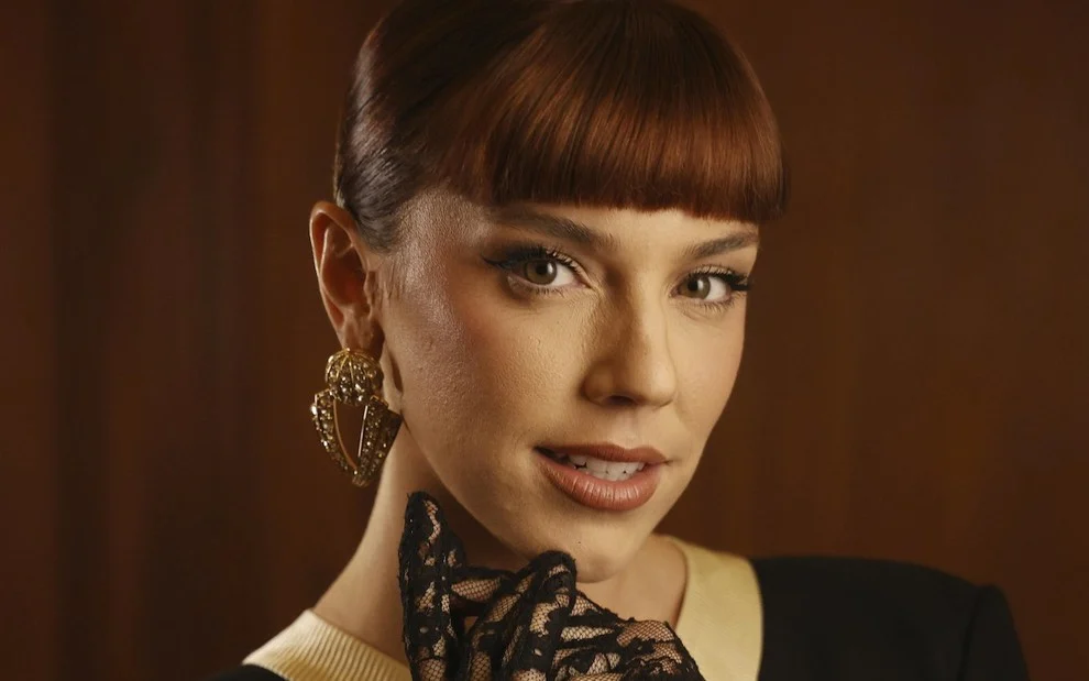 Alice Wegmann por Reprodução