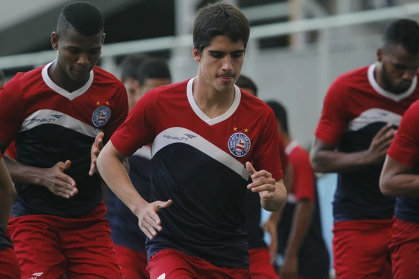 Gustavo Blanco se aposentou em 2023 pelo Vitória por Arisson Marinho/Arquivo Correio