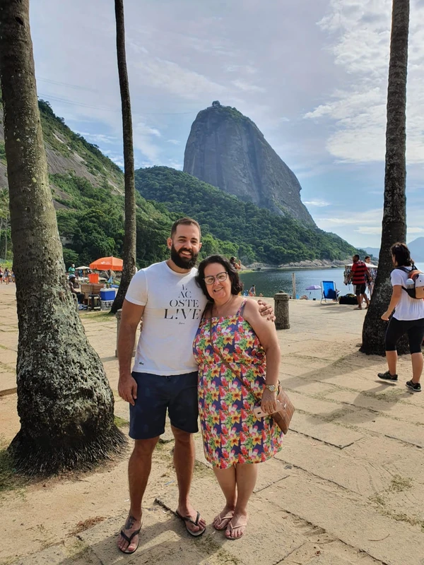 Ícaro e Anakláudia Barros