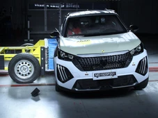 Imagem - Teste de segurança aprova VW Tera e reprova Peugeot 2008; entenda