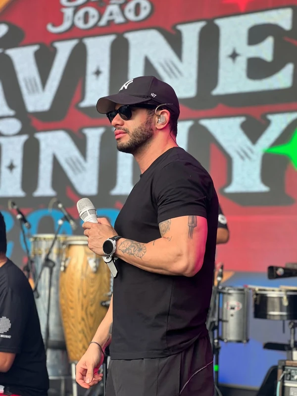 Ávine Vinny por Reprodução