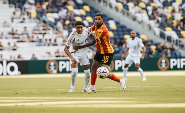 Espérance vence o Los Angeles FC por 1x0